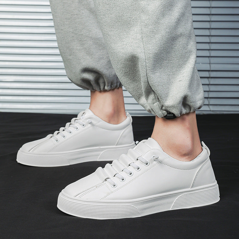 Metro Low-Top Trainer product view 1