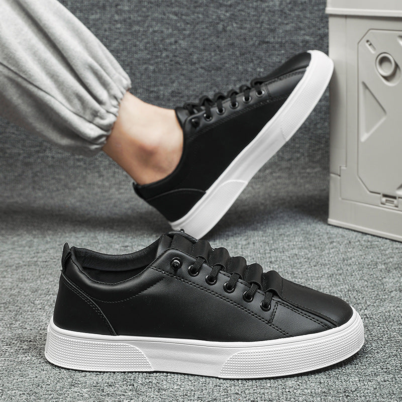 Metro Low-Top Trainer product view 4