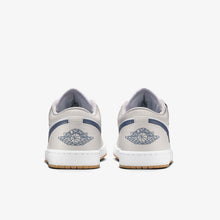 J1 Low Midnight Navy - product view 5