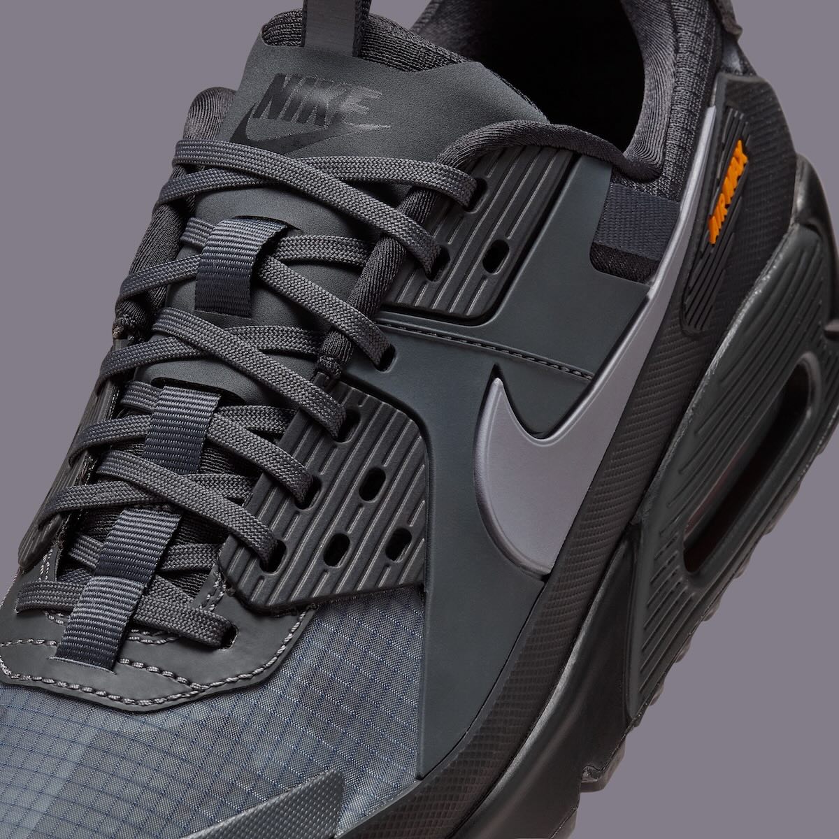 AM 90 Drift “Bright Ceramic” - product view 6