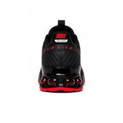 AM Black Red sneaker back view