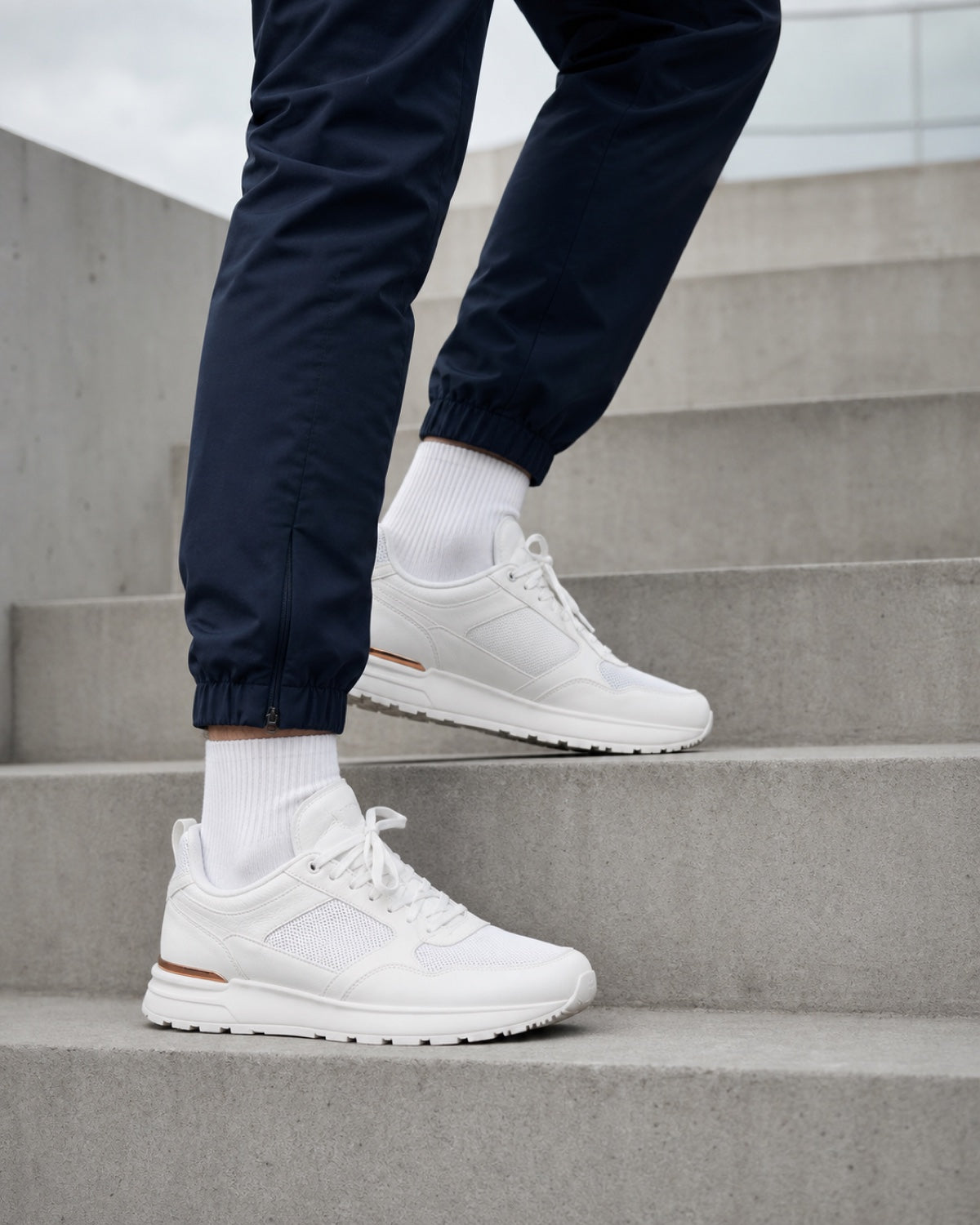 Men's performance footwear